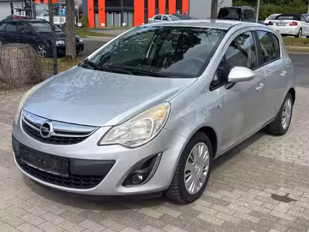 Opel Corsa 1.2 86 Satellite