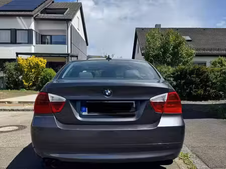 BMW Série 3 325i 2.5 218