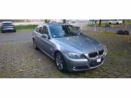 BMW Série 3 330d 3.0 245 xDrive