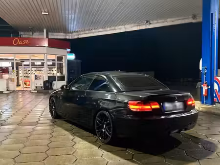 BMW Série 3 330i 3.0 272