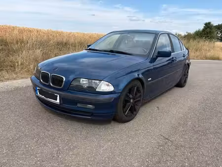 BMW Série 3 320i 2.2 170