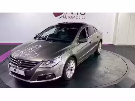 Volkswagen Passat Base