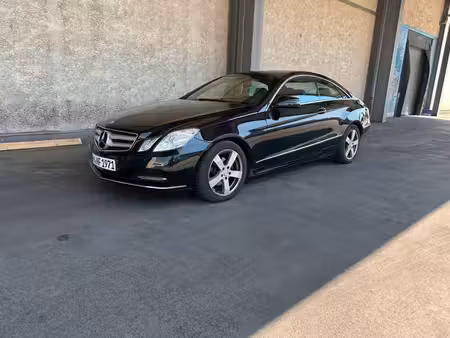 Mercedes-Benz Classe E E 200