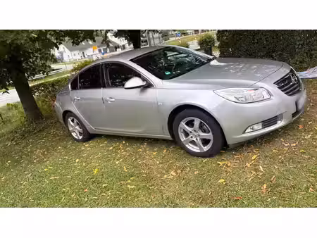 Opel Insignia 1.8 140