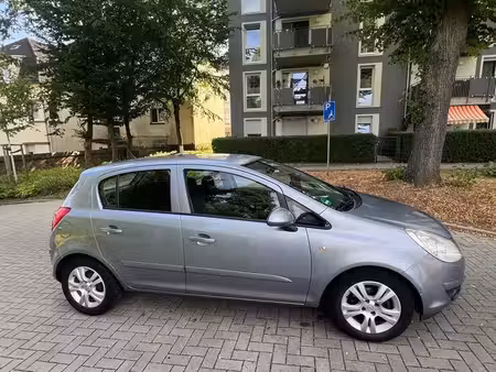 Opel Corsa 1.4 90