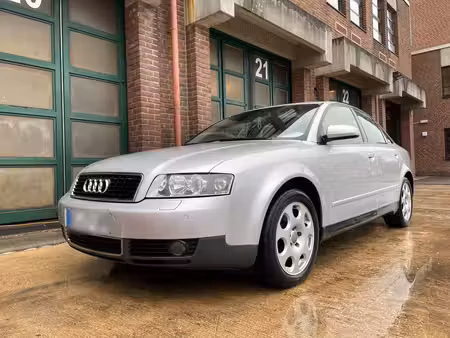 Audi A4 V6 2.4 170