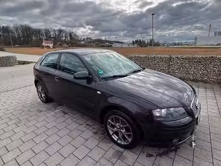 Audi A3 1.6 102
