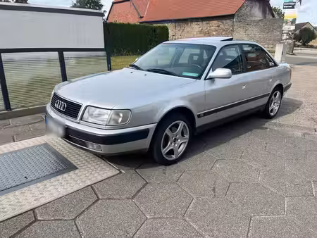 Audi 100 V6 2.8