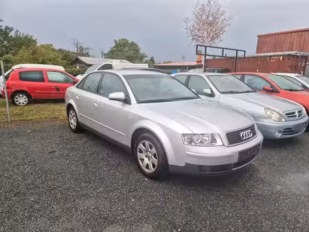 Audi A4 2.0 130
