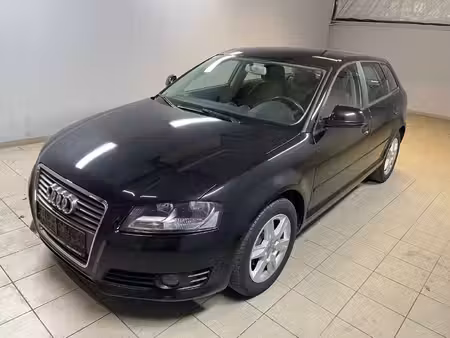 Audi A3 1.6 TDI 90 Attraction