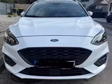 Ford Focus 1.5 EcoBoost 150 ST Line