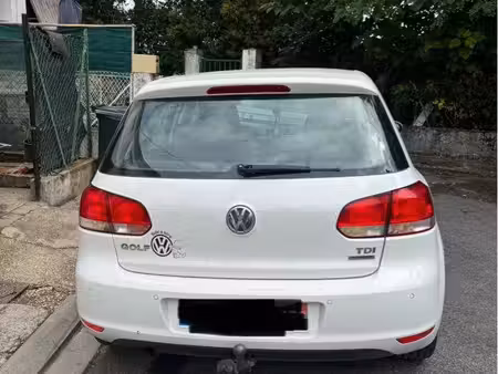 Volkswagen Golf 1.6 TDI 105