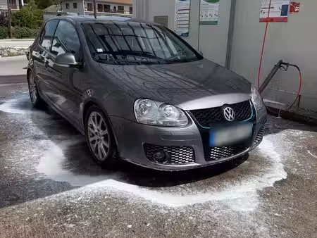 Volkswagen Golf 1.9 TDI 105