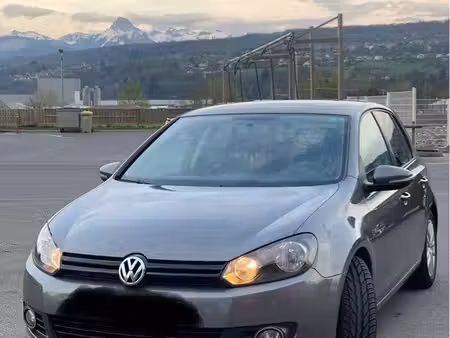 Volkswagen Golf 1.6 TDI 105