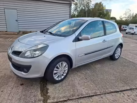 Renault Clio 1.2 75 Rip Curl