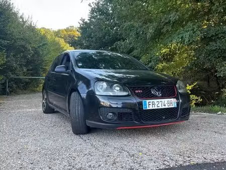 Volkswagen Golf GTI 2.0 200