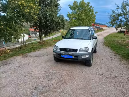 Toyota RAV4 2.0