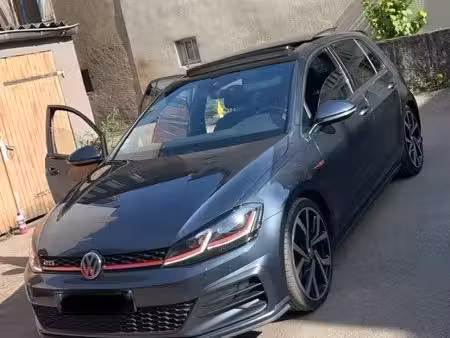 Volkswagen Golf GTI 2.0 Performance