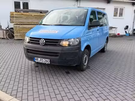 Volkswagen Transporter T5 2.0 TDI 102