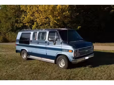 Chevrolet Chevy Van 