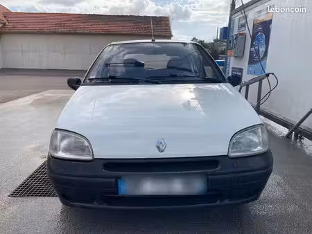 Renault Clio 1.2 60