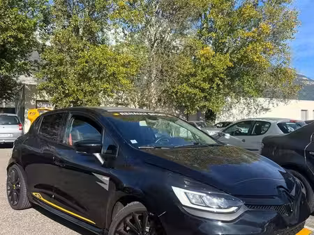 Renault Clio RS 18 1.6 T 220