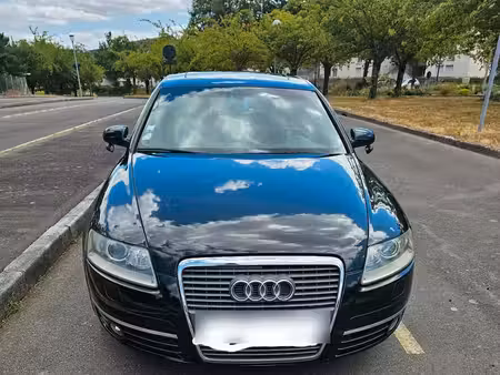 Audi A6 V6 3.0 FSI 210