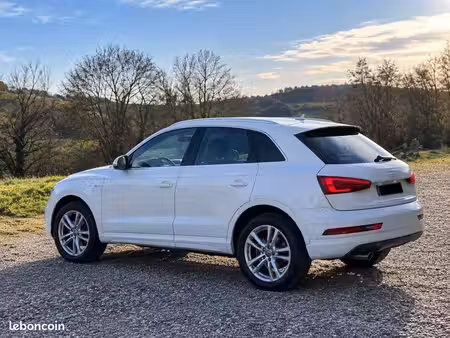 Audi Q3 2.0 TDI 120 S line