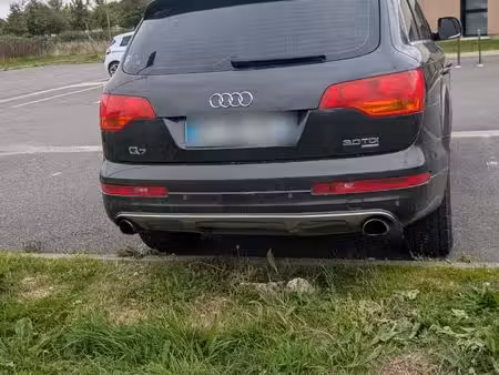 Audi Q7 V6 3.0 TDI 240 quattro