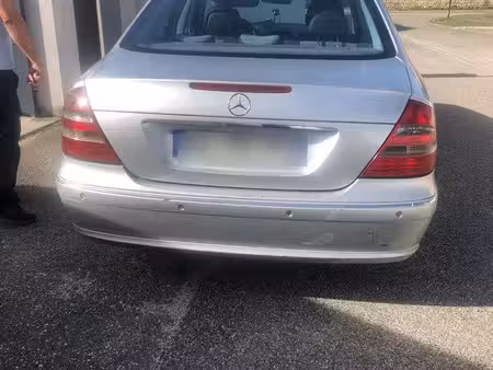 Mercedes-Benz Classe E E 220 2.1 150