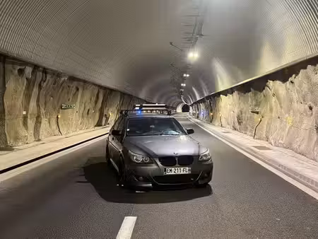 BMW Série 5 530d 3.0 218