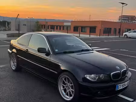 BMW Série 3 330d 3.0 204