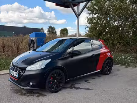 Peugeot 208 1.6 THP 208