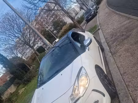 DS 3 1.6 HDi 90