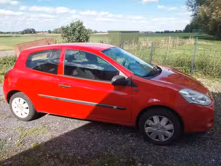 Renault Clio 1.2 75
