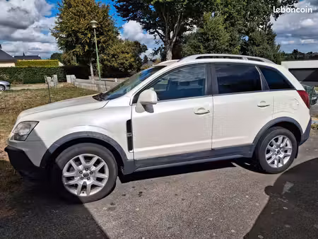 Opel Antara 