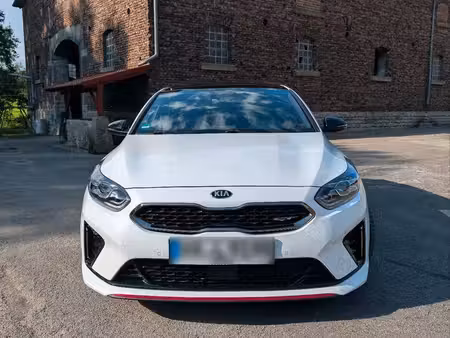 Kia Ceed 1.6 T GDi 204