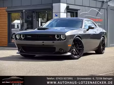 Dodge Challenger SRT V8 6.4 Scat Pack