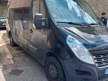 Renault Master 2.3 dCi 125