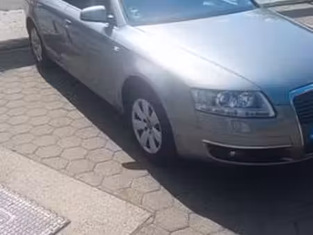Audi A6 V6 2.4 177