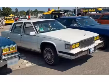 Cadillac Deville 