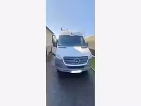 Mercedes-Benz Sprinter 