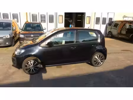 Volkswagen up! 1.0 90 High up!
