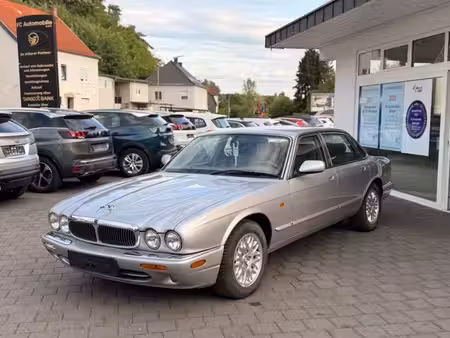 Jaguar XJ 3.2 Executive