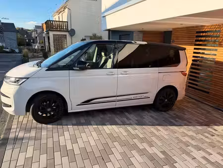 Volkswagen Multivan 2.0 TDI 150