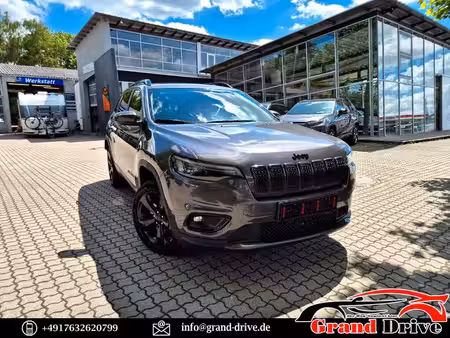 Jeep Cherokee 2.2 MultiJet 195 Night Eagle