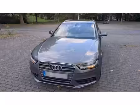 Audi A4 1.8 TFSI 120 Attraction