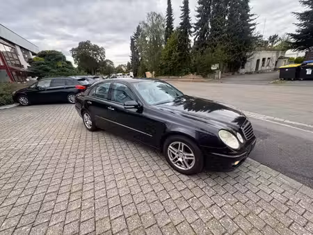Mercedes-Benz Classe E E 200 2.1 CDI 136