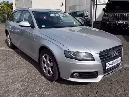 Audi A4 1.8 TFSI 120 Attraction
