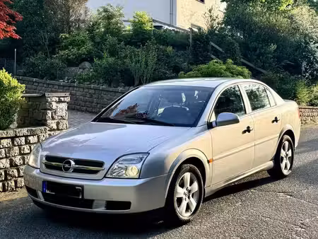 Opel Vectra 1.8 122